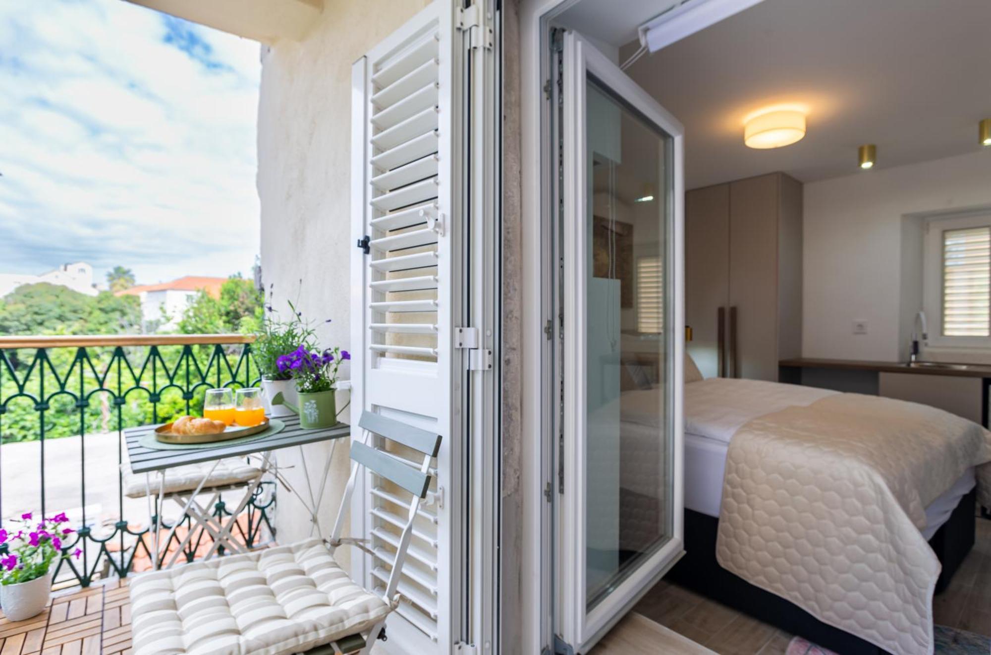 Luxury Lifestyle Rooms Split Ngoại thất bức ảnh
